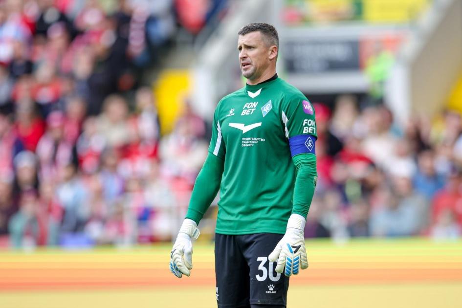 Kiper Sergey Pesyakov Tanggapi Minat Zenit
